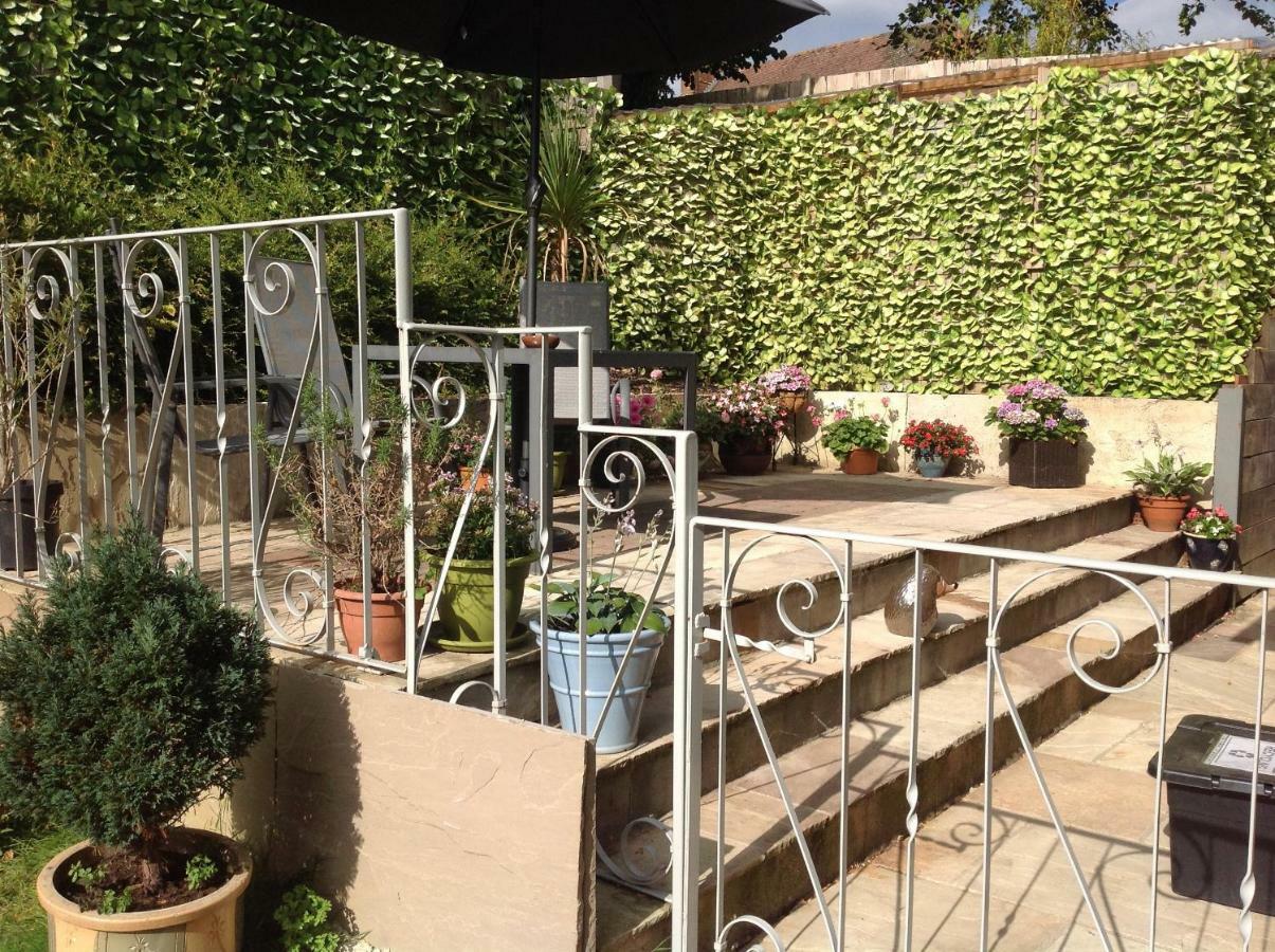 Silvergrove Apartment In E Sussex Newick Екстериор снимка
